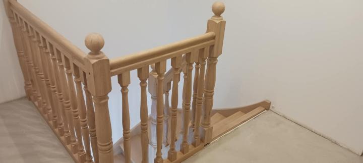 Menuiserie en bois sur-mesure Bourges,